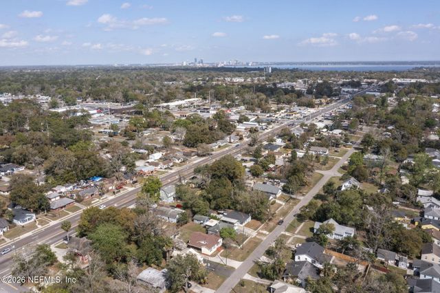 5143 PALMER Avenue, Jacksonville, FL 32210