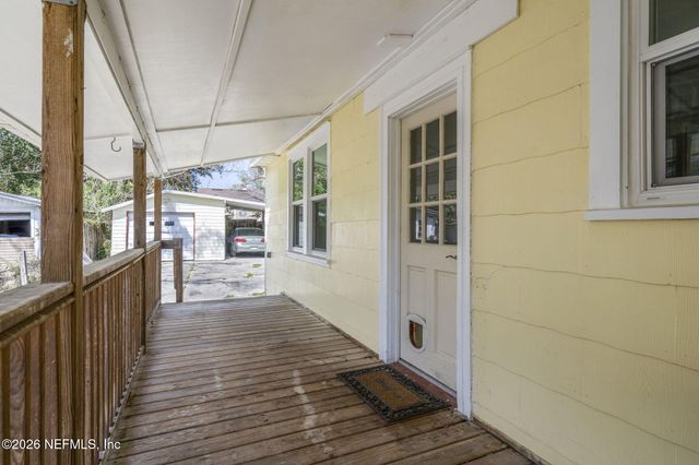 5143 PALMER Avenue, Jacksonville, FL 32210