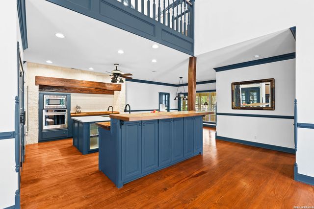 8520 ALYDAR CIR, Fair Oaks Ranch, TX 78015