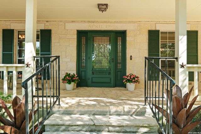 8520 ALYDAR CIR, Fair Oaks Ranch, TX 78015
