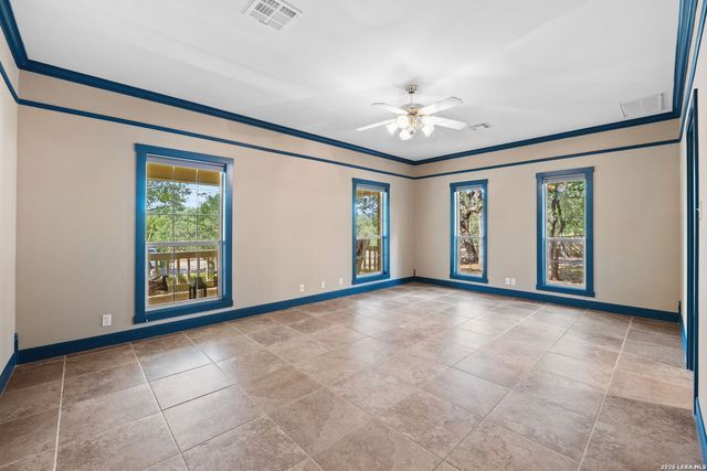 8520 ALYDAR CIR, Fair Oaks Ranch, TX 78015