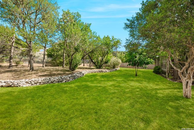 8520 ALYDAR CIR, Fair Oaks Ranch, TX 78015