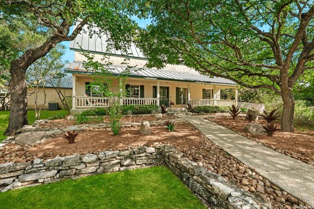 8520 ALYDAR CIR, Fair Oaks Ranch, TX 78015