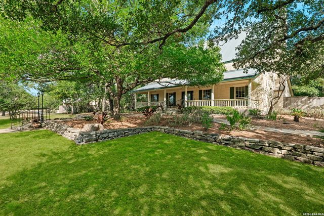 8520 ALYDAR CIR, Fair Oaks Ranch, TX 78015
