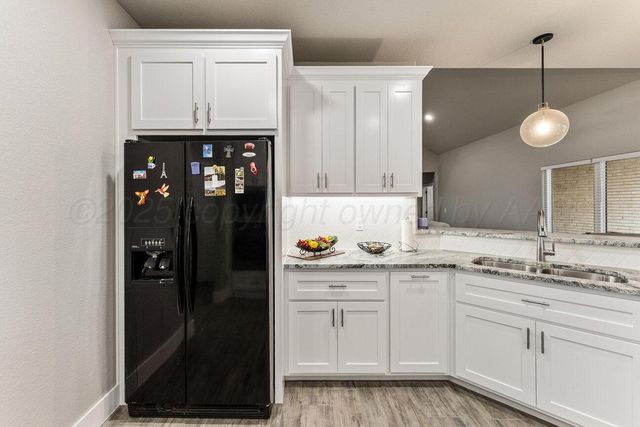 10040 COPPER CREEK Drive, Amarillo, TX 79119