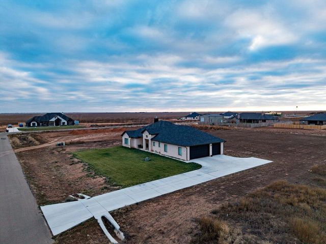 10040 COPPER CREEK Drive, Amarillo, TX 79119