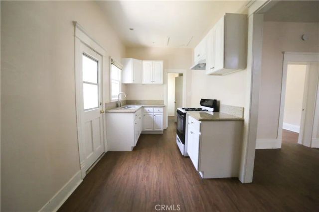 520 N 1st, Upland, CA 91786