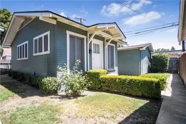520 N 1st, Upland, CA 91786