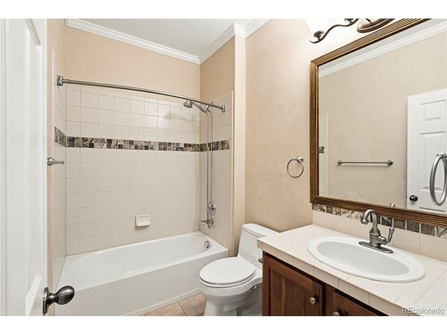 163 Garfield Ln, Erie, CO 80516