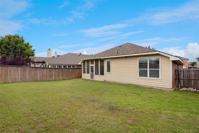 9308 Comanche Ridge Drive, Fort Worth, TX 76131