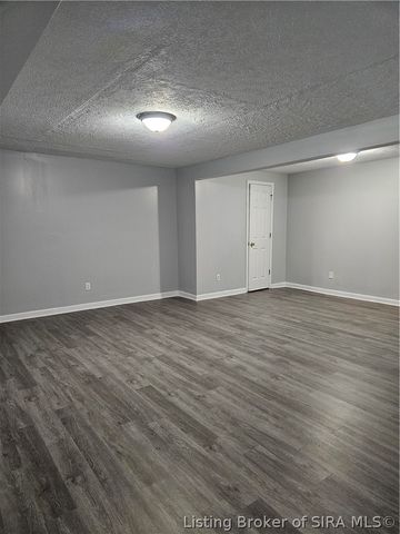 7803 Hidden River Trace, Charlestown, IN 47111