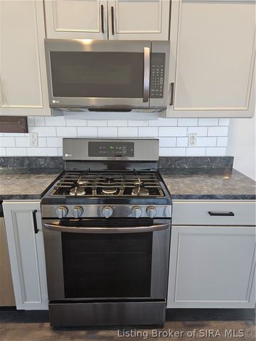 7803 Hidden River Trace, Charlestown, IN 47111