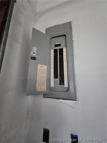 7803 Hidden River Trace, Charlestown, IN 47111