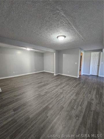 7803 Hidden River Trace, Charlestown, IN 47111