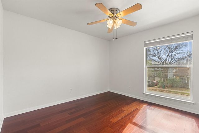 400 W 35th ST 210, Austin, TX 78705