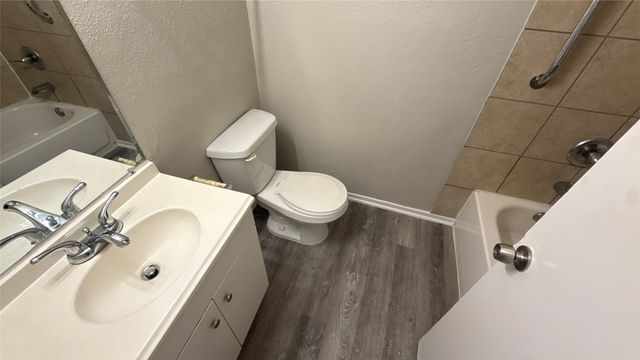 3244 Little River Drive, Dallas, TX 75241