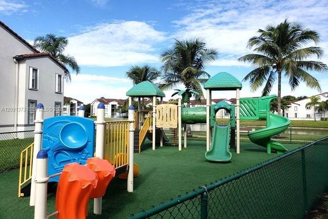 4520 NW 107th Avenue 105-10, Doral, FL 33178