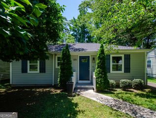 1251 Elizabeth Avenue SW, Atlanta, GA 30310