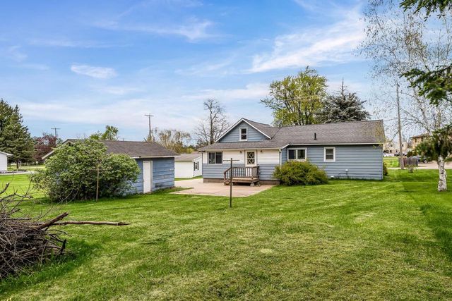 103 Oak Street, Necedah, WI 54646