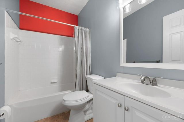 6768 Pondfield Lane, Mason, OH 45040