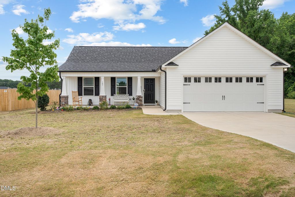 161 Grace Rdg Court, Benson, NC 27504