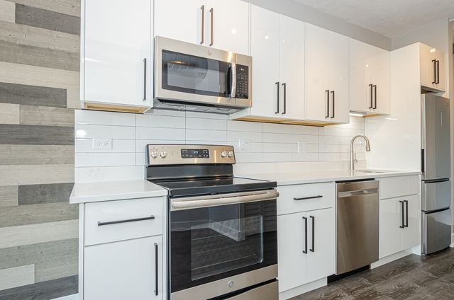 7645 N SHERIDAN Road 515, Chicago, IL 60626