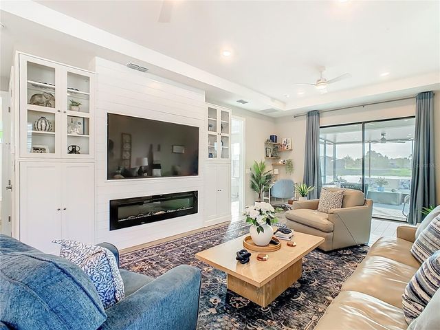 962 UMBRIA DRIVE, Poinciana, FL 34759