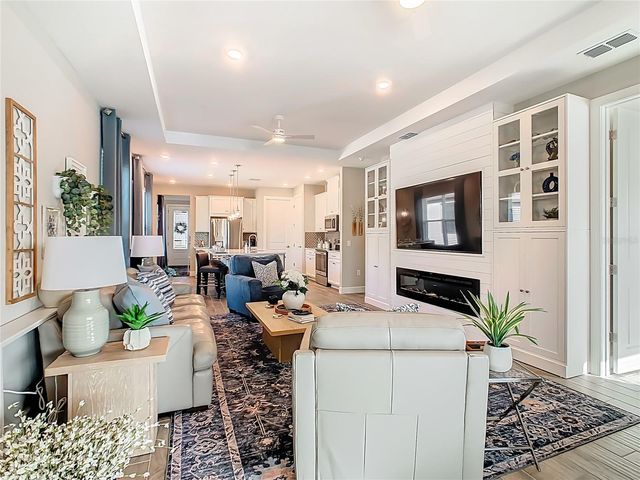 962 UMBRIA DRIVE, Poinciana, FL 34759