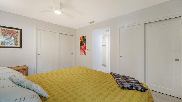 1542 OAK STREET 102, Sarasota, FL 34236