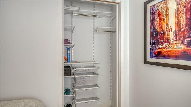 1542 OAK STREET 102, Sarasota, FL 34236