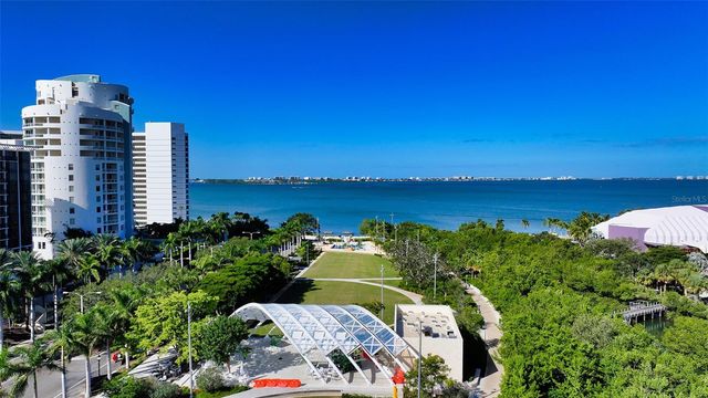 1542 OAK STREET 102, Sarasota, FL 34236