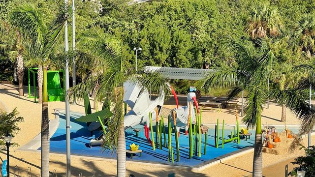 1542 OAK STREET 102, Sarasota, FL 34236