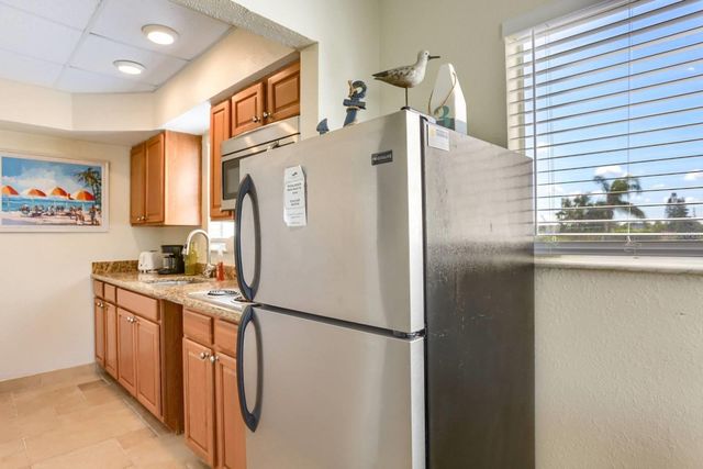 3200 GULF BOULEVARD 201, Belleair Beach, FL 33786