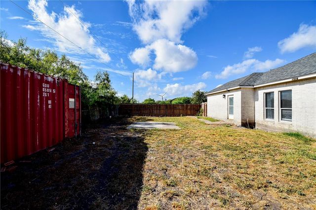 2200 Gabriel Ct, Corpus Christi, TX 78415