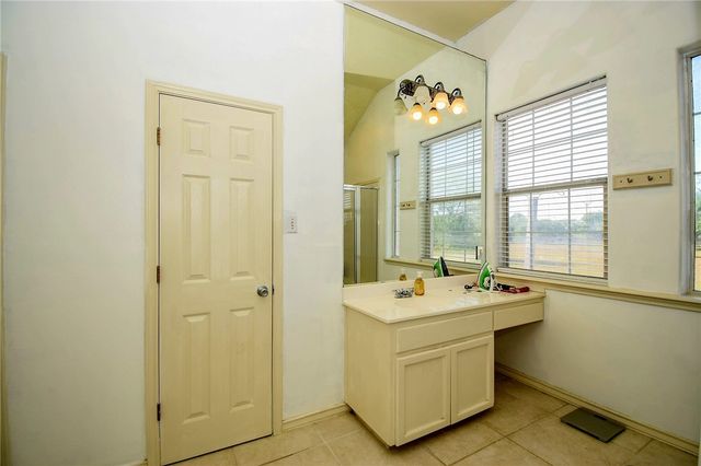 2200 Gabriel Ct, Corpus Christi, TX 78415