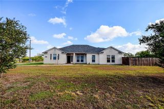 2200 Gabriel Ct, Corpus Christi, TX 78415