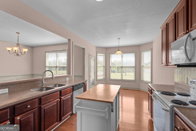 3070 High Falls Road, Jackson, GA 30233
