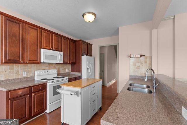 3070 High Falls Road, Jackson, GA 30233