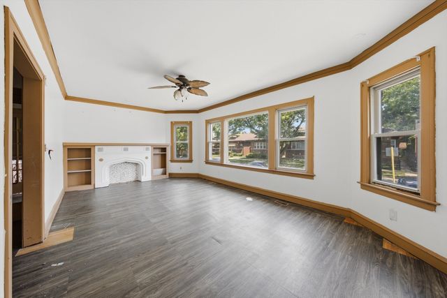9250 S Ada Street, Chicago, IL 60620