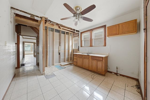 9250 S Ada Street, Chicago, IL 60620