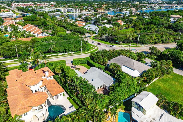 5555 N Ocean Boulevard, Ocean Ridge, FL 33435
