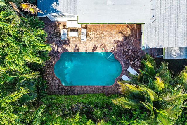 5555 N Ocean Boulevard, Ocean Ridge, FL 33435