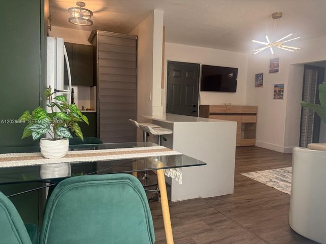 7928 Harding Avenue 2, Miami Beach, FL 33141