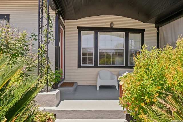 709 WAVERLY AVE, San Antonio, TX 78201