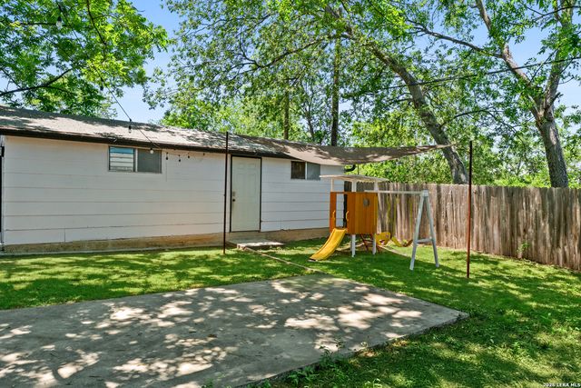 709 WAVERLY AVE, San Antonio, TX 78201