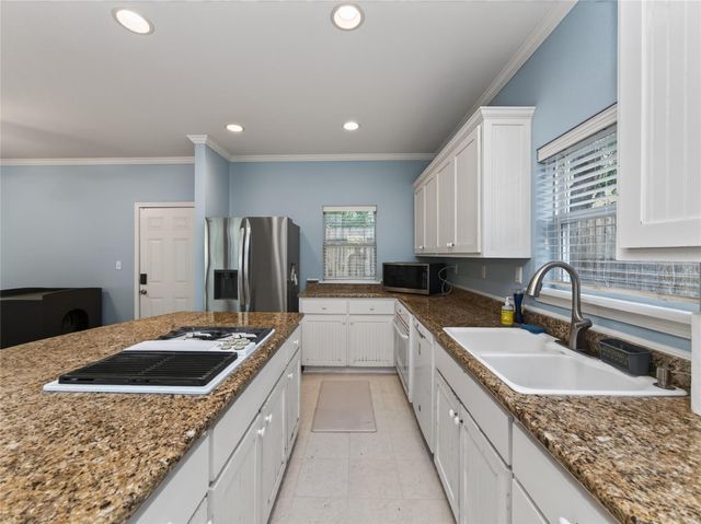108 E 46th ST, Austin, TX 78751