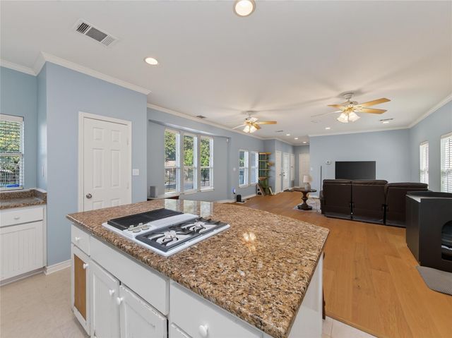 108 E 46th ST, Austin, TX 78751