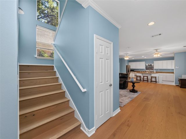 108 E 46th ST, Austin, TX 78751