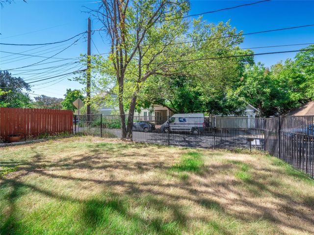 108 E 46th ST, Austin, TX 78751