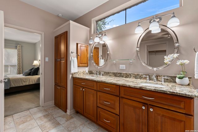 1319 Belclaire, San Antonio, TX 78258